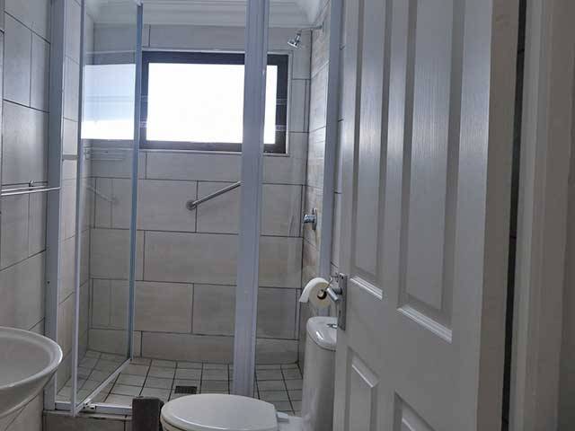Dwarswegstrandoord strandhuis KO5 06